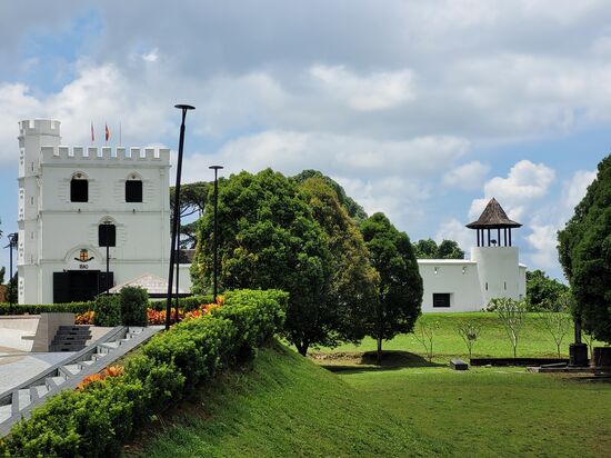 Fort Margharita, erbaut 1879 von Charles Brook, den zweiten Raja von Sarawak. Ein Denkmal an die jahrhundertalte, englische Brook-Dynastie.
