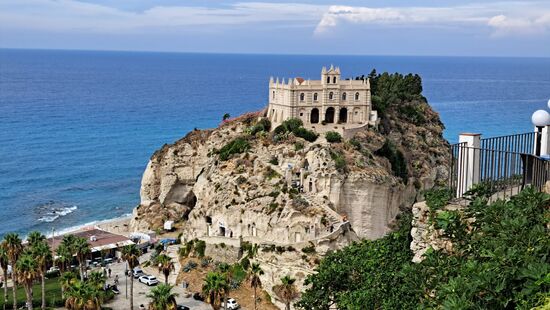 Kirche Santa Maria dell'Isola