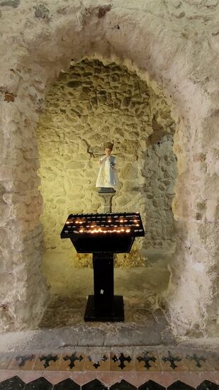 feine, chorale Musik ertönte im Hintergrund