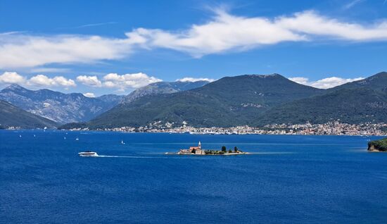 Blick von Lustica nach Tivat