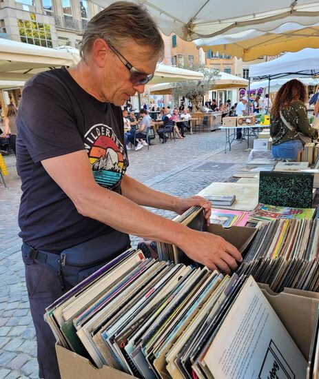 Bücher- und LP- Flohmarkt