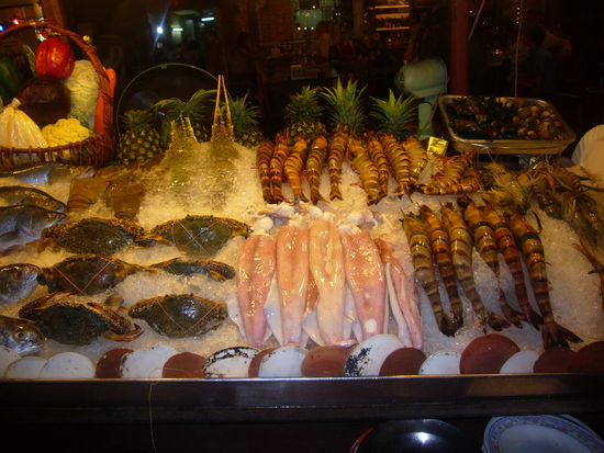 Seafood am Nachtmarkt von Hua Hin - mmmhh, das war köstlich !!!