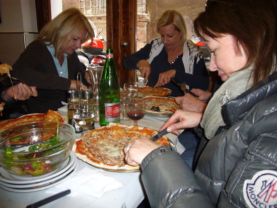 im Restaurante La Montecarlo - 1a Pizza