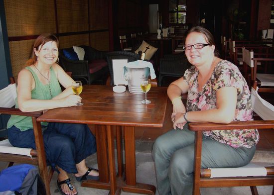 aus ein Glaserl wurde halt ein Flascherl