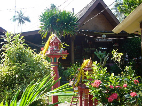 in diesem Restaurant habe ich schon mit Dagi im Sommer 2000 gegessen