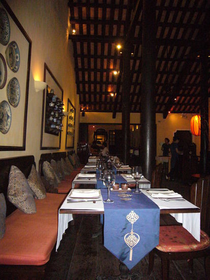 hier sollte man(n) schon EUR 30,-- im Börserl haben