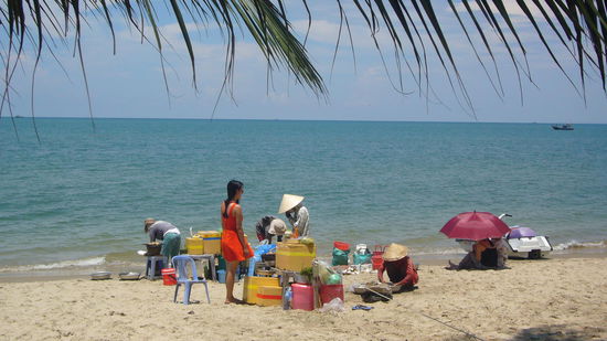 am Strand gibt's die Garküchen
auch hier wird alles frisch gekocht bzw. gegrillt