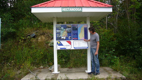 aha, da hat es früher eine Bahnstation gegeben