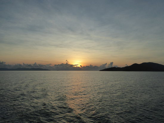 Sonnenaufgang zwischen Koh Phangan und Koh Samui