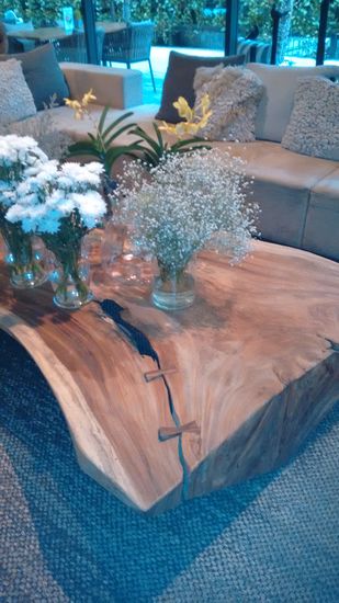 das "Ad Lib" liegt versteckt und ruhig in der Soi 1 - toll mit extravaganten Holzmöbel eingerichtet