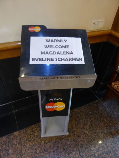 Empfang im Royal Pearl Hotel (Zimmer sehr sauber und das Personal sehr freundlich)