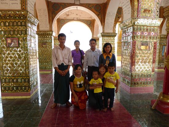 wir wurden in vielen Handys verewigt - da wir so oft wegen eines Fotos angesprochen wurden, trauten wir uns dann auch