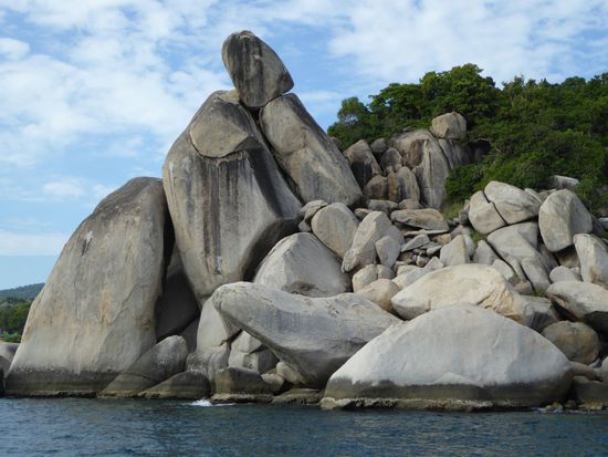 die Natur als Künstlerin zeigt rund um die Insel ihre gigantischen Werke