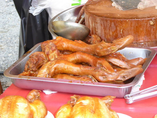 Nein, zuviel? Dann doch vielleicht nur den Entenkragen?