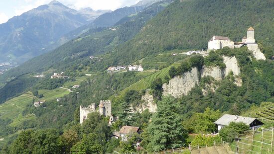 Schloss Tirol - die Stammburg der Grafen von Tirol war namensgebend für das gesamte Land