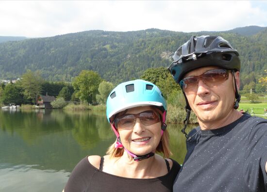 einer der wenigen Plätze mit Seezugang dafür mit Schild "Baden verboten"