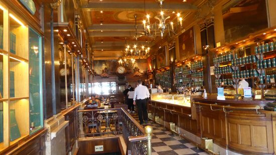 das bekannte Cafe Brasileira