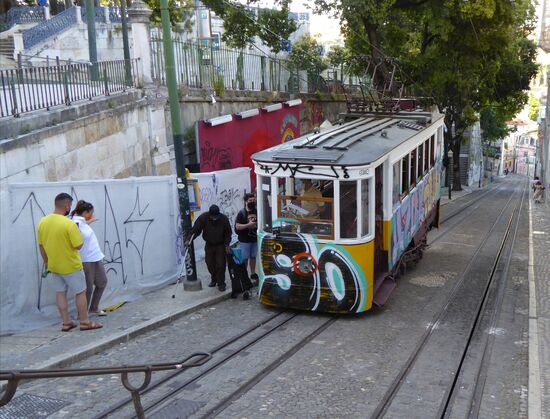 der Elevador da Gloria - um mühelos von der Baixa auf die Bairro Alto zu kommen - wir Bergmenschen waren natürlich per pedes unterwegs
