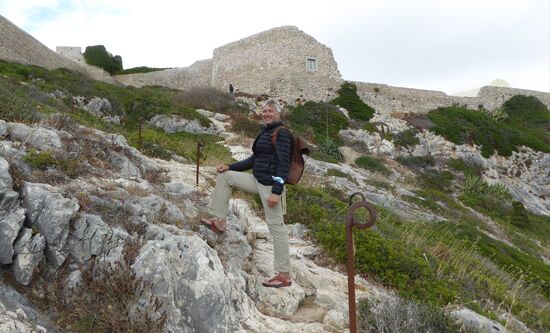 Forte Beliche - dieser steile Fussweg führt hinab ans Meer - hier unten sind vor Jahren 3 deutsche Fallschirmspringer von einer großen Welle fortgespült worden