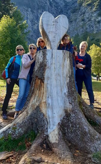 Ines, wir lieben dich! Nachträglich nochmals alles Gute zum Geburtstag!