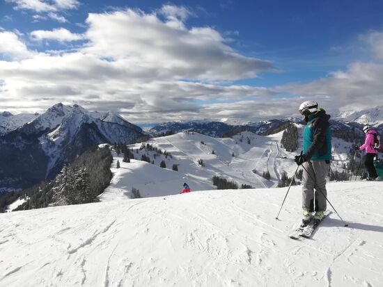 Schitag geht zu Ende und jetzt wedeln wir runter vom Berg