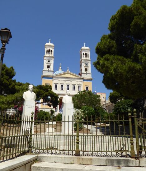 Agios Nikolaos ist dem Patron der Seefahrer gewidmet