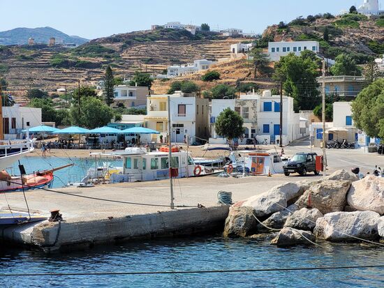 Stopp in Kimolos (Anm. für Daniel + Sandra: das Restaurant Spagettifresser gibt es noch!)