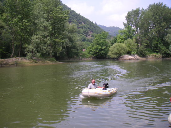 Die Herzogslacke bei Rossatz 
KM 2008 RU
Traumhafte Badebucht mit dem schönsten Blick auf Dürnstein und den besten Weinlokalen. Tipp: Heuriger Vis-A- Vis
www.weingutmayer.at