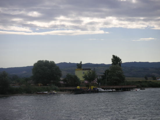 Marina "Smile" auf KM 923 LU