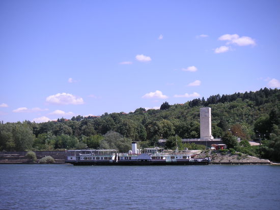 Wäre sicher eine Besichtigung wert, aber schade:
Wir haben nicht in Bulgarien einklariert.