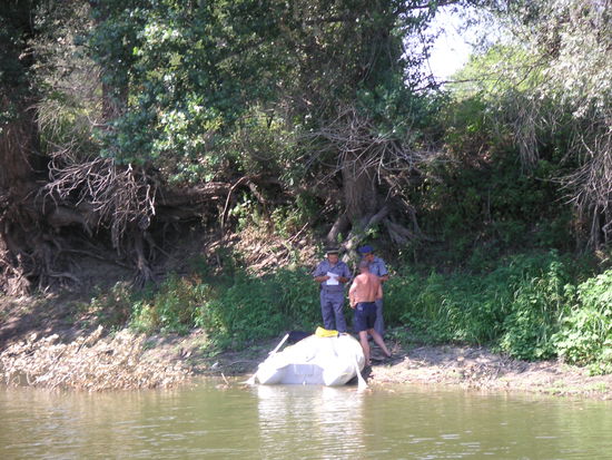 Ich erkäre, dass ich nicht 947 Jahre alt bin.