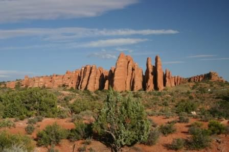 Auf dem Rückweg vom Landscape Arch findet man diese typischen Formationen