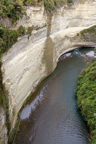 " River Anduin "