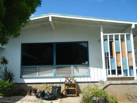 das ist dann also die frontansicht meines neuen zu Hauses hier in Hawaii.