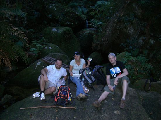 Gluecklicherweise hatten wir was zu essen dabei!