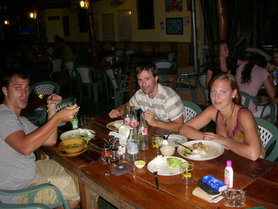 ...und letztes gemeinsames Abendessen in diesem Urlaub, aber die naechsten gemeinsamen Tauchurlaube sind schon in Planung 