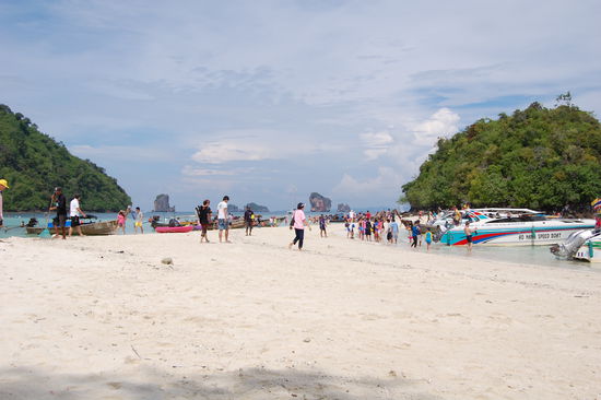 Koh Tub und die Tourimassen, welche zu 99% aus Asiaten bestanden.