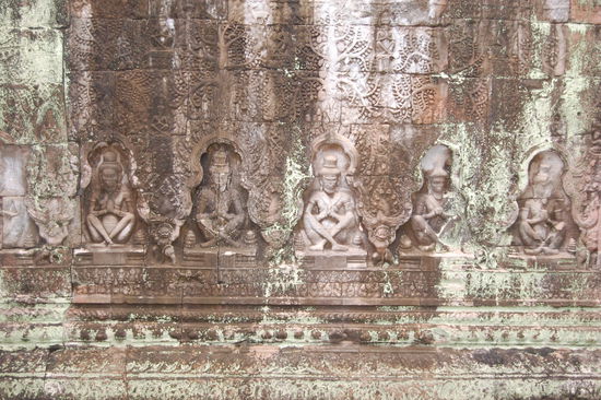 Wanddekoration auf den "Oratorien" im Hof des ersten Mauerrings.