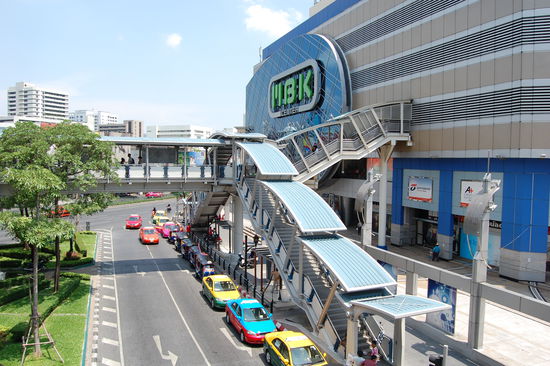 Unser absolutes Lieblingsshoppingcenter: das MBK.
Dort kann man Tage verbringen 