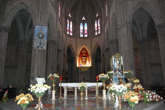 Im Inneren der Basilica