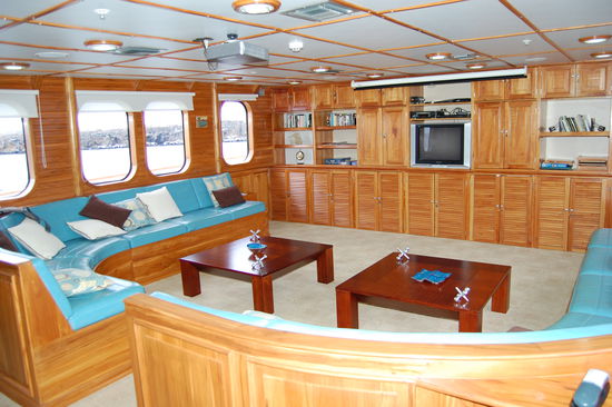 Unser Aufenthaltsraum, Briefingraum, Spieleraum, TV-Raum usw...