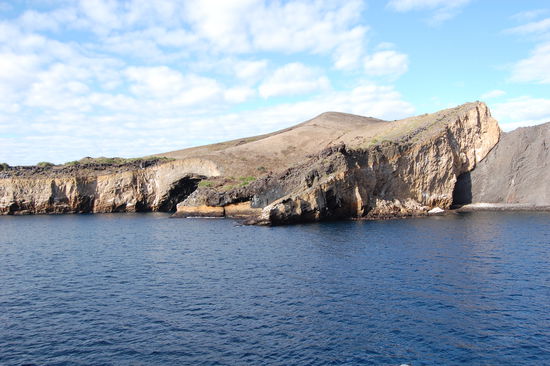 Auf in die Hoehle dahinten.
