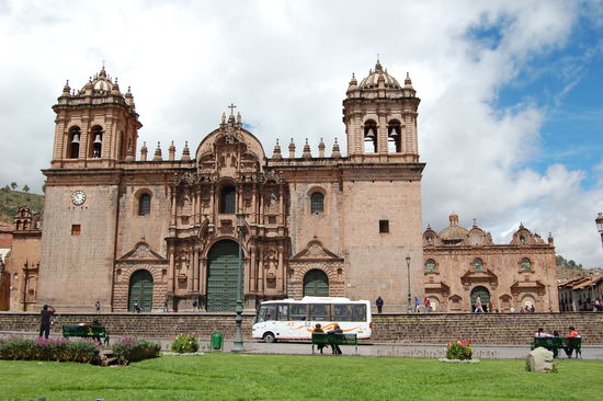 Die Kathedrale von Cusco, an welcher fast 100 Jahre gebaut wurde.