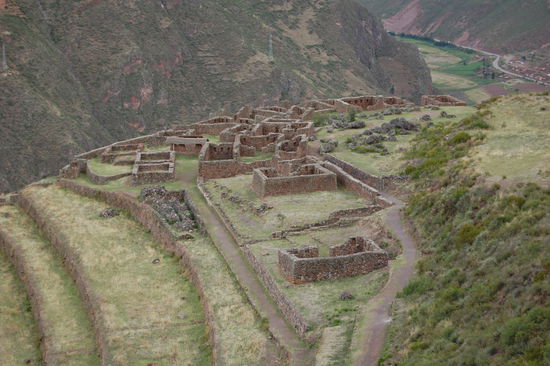 Ehemalige Wohnhaeuser der Inkas.