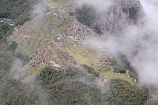 Innerhalb von Sekunden ziehen die Nebelschwaden auf und wieder ab.