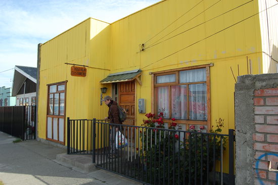 Das ist unsere kleine nette Hospedaje, rechts war gleich unser Zimmer.