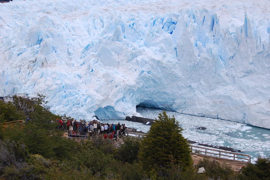 Hier zwei Eistunnel.