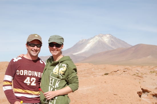 Wir und der Vulkan Tunupa.