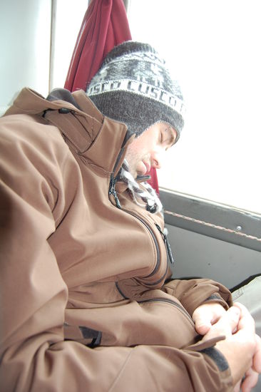 Stefan kann immer, ueberall und in jeder Position schlafen 