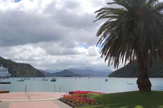 Die Promenade von Picton mit Blick auf den Sound.